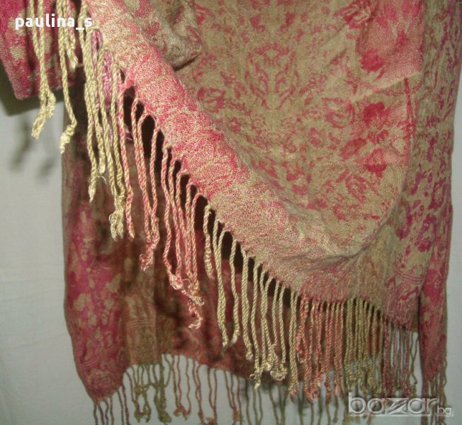 Огромен памучен шал с ресни в охра и малина, снимка 1