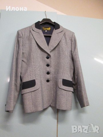 Дамски костюм, снимка 2 - Костюми - 21702825