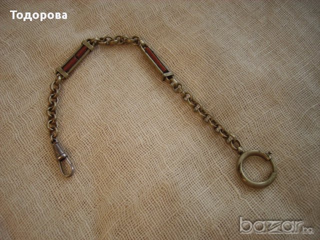 Продава стари кюстеци- цената им е от 25 лв до 50 лв за бройка