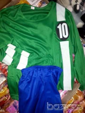 Костюм на Бен тен--