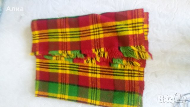 Вълнено, ръчно тъкано одеало, снимка 2 - Олекотени завивки и одеяла - 21582701