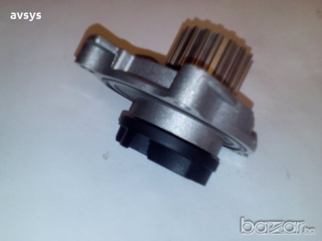 Водна помпа VW Audi , снимка 2 - Части - 19357997