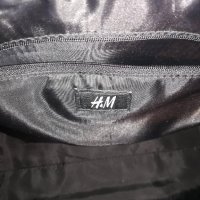Дамска чанта H&M, снимка 7 - Чанти - 25523386