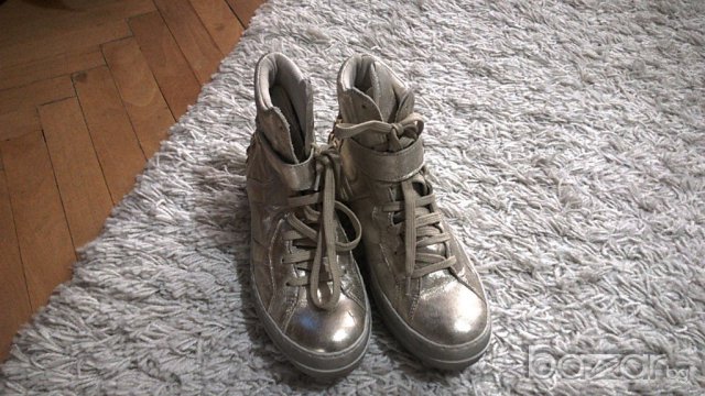 Златни / златисти кецове естествена кожа