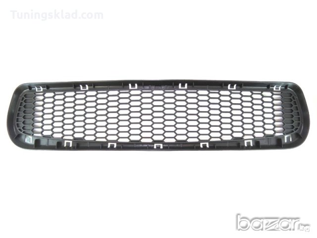 Средна решетка за предна M3 броня на BMW E92 (2006-2009), снимка 1 - Аксесоари и консумативи - 18962051
