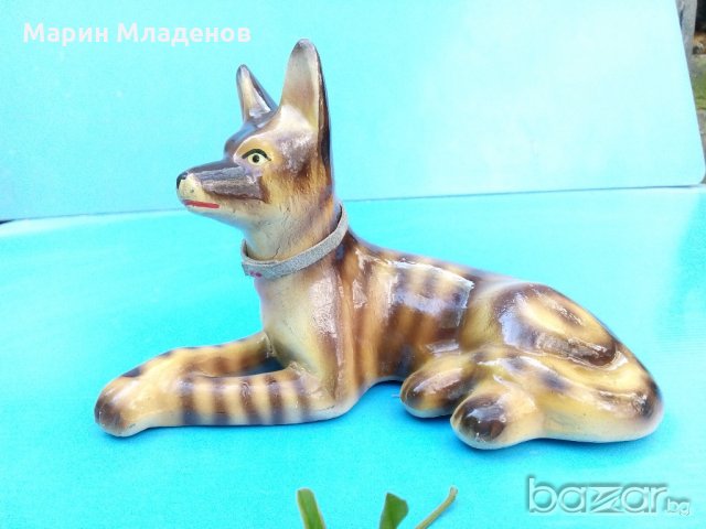 Стара статуетка-Немска овчарка, снимка 2 - Статуетки - 21352157