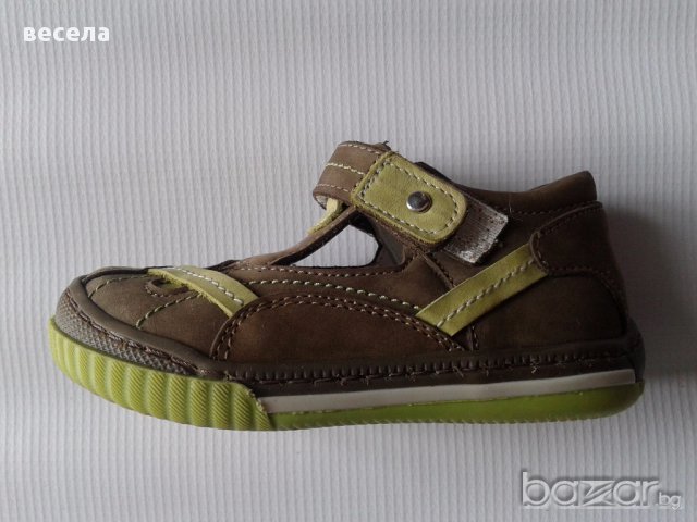 Детски обувки от естествена кожа с лепенка, ортопедични в зелено, снимка 1 - Детски маратонки - 10109739