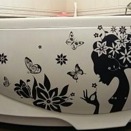 дама с цветя и пеперуди черен стикер лепенка декор за стена и хладилник гардероб врата и др мебел  , снимка 2 - Декорация за дома - 15933465