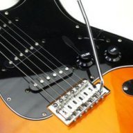 Нов трипластов пикгард за Фендер страт/Fender strat, снимка 1 - Китари - 16132987