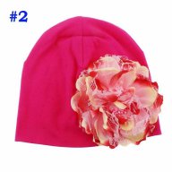 Кафява красива детска шапка с нежно цвете , снимка 4 - Шапки, шалове и ръкавици - 16856891