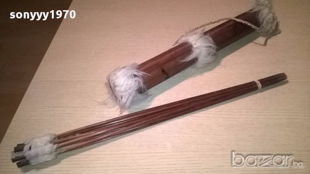 Стрели комплект с кобур от бамбук-58см-внос швеицария, снимка 2 - Антикварни и старинни предмети - 17103527