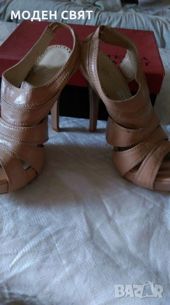 Италиански сандали с висок ток №35, снимка 1