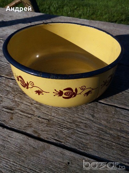 Стара емайлирана паница, снимка 1