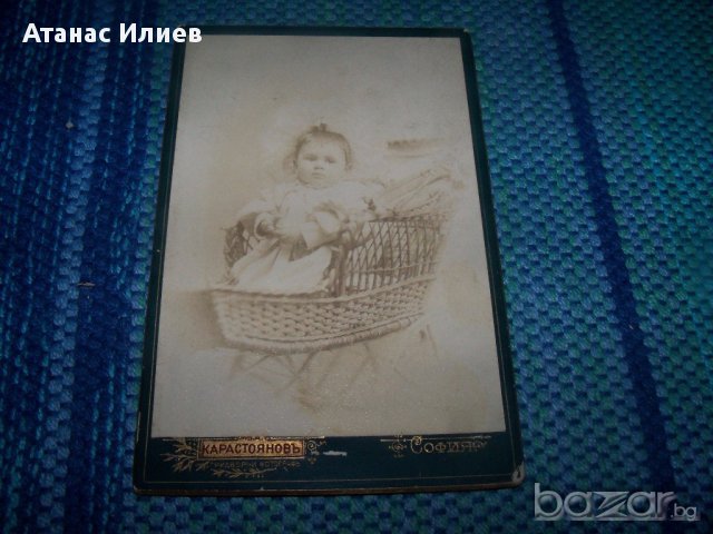 Стара фотография "Бебе в количка", снимка 1 - Антикварни и старинни предмети - 13913739