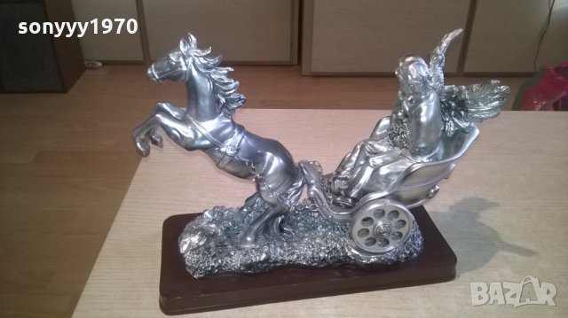 кон с младоженци-красива тежка фигура-32х23х12см, снимка 11 - Антикварни и старинни предмети - 24715471