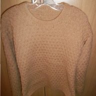 Дамски пуловер ръчно плетиво, снимка 1 - Блузи с дълъг ръкав и пуловери - 10540710