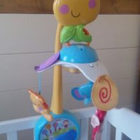 Fisher Price музикална въртележка Жираф, снимка 1 - Детски люлки - 22891208