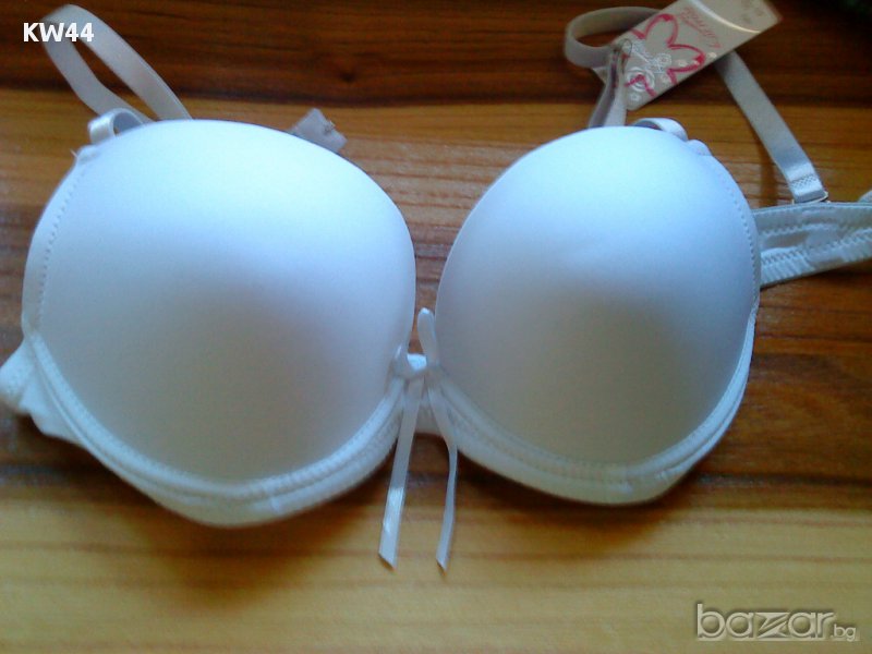 Нов сутиен , снимка 1