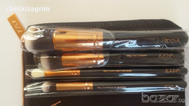 8 броя Оригинални четки за грим ZOEVA ROSE GOLDEN, LUXURY SET Vol.1!, снимка 4 - Декоративна козметика - 19359093