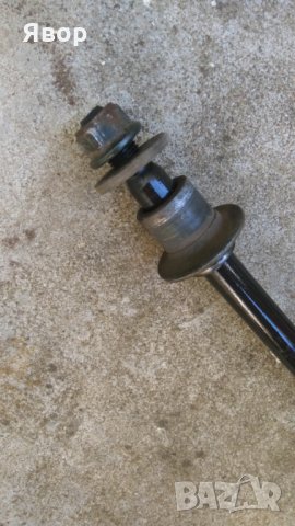 Oс за задна джанта Yamaha t-max , снимка 2 - Части - 22943727