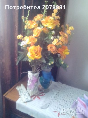 Декоративна ваза с рози, снимка 4 - Вази - 25378635