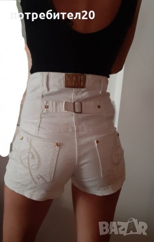 stradivarius къси панталонки с висока талия, снимка 4 - Къси панталони и бермуди - 25681403