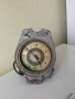 Стар автомобилен часовник - MFD BY The GEO.W.BORG - Made in USA, снимка 1 - Антикварни и старинни предмети - 21576027