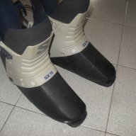 Ски обувки Саломон, снимка 1 - Зимни спортове - 14041611