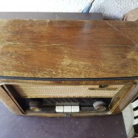 Ретро радио Grundig 1012, снимка 3 - Антикварни и старинни предмети - 22172747