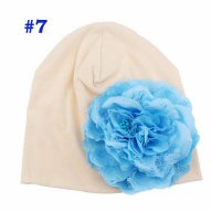 Кафява красива детска шапка с нежно цвете , снимка 7 - Шапки, шалове и ръкавици - 16856891