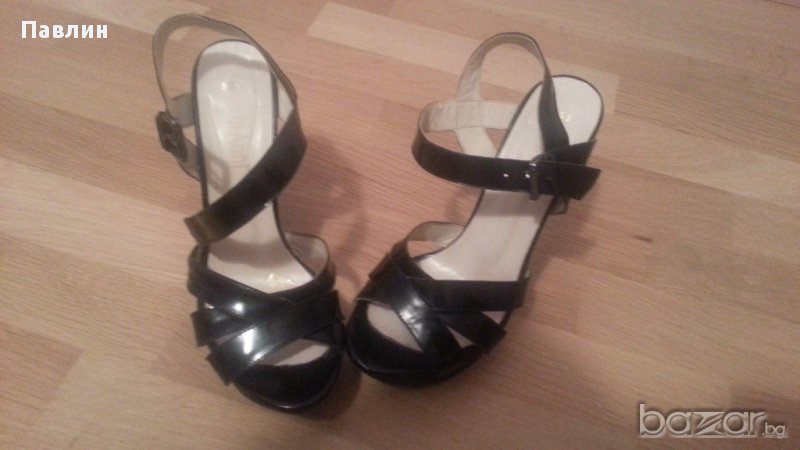 Дамски сандали Gianni, снимка 1
