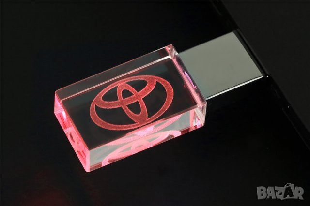 Предлагам Светещи флашки с лого на различните марки автомобили., снимка 14 - USB Flash памети - 24098018