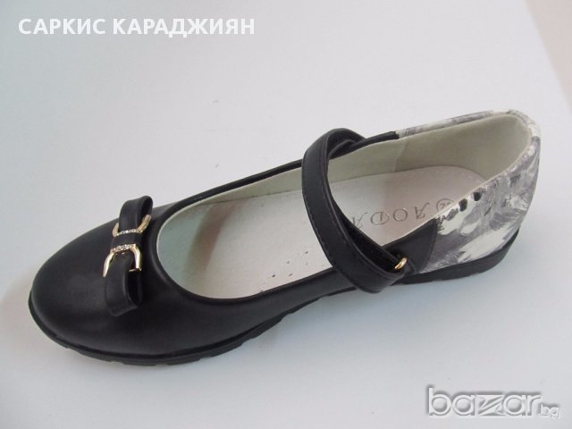 №31 Обувки в черно, снимка 2 - Детски маратонки - 15374389