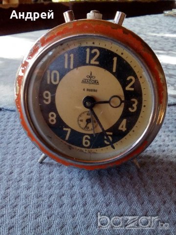 Часовник,Будилник ARADORA