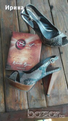 Дамски сандали на платформа, снимка 1 - Сандали - 14436209