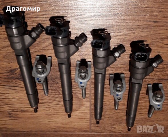 Дюзи / инжектори Bosch 0445110414 за Renault / Nissan 1.6 DCI