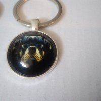 Стъклен 3D ключодържател с Доберман, снимка 7 - Колиета, медальони, синджири - 22680205