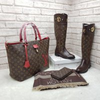 Дамска чанта ботуши шал и портфейл Louis Vuitton код764, снимка 1 - Дамски ботуши - 20153016