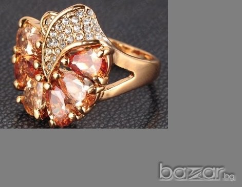 пръстен със сваровски кристали цвете, снимка 1