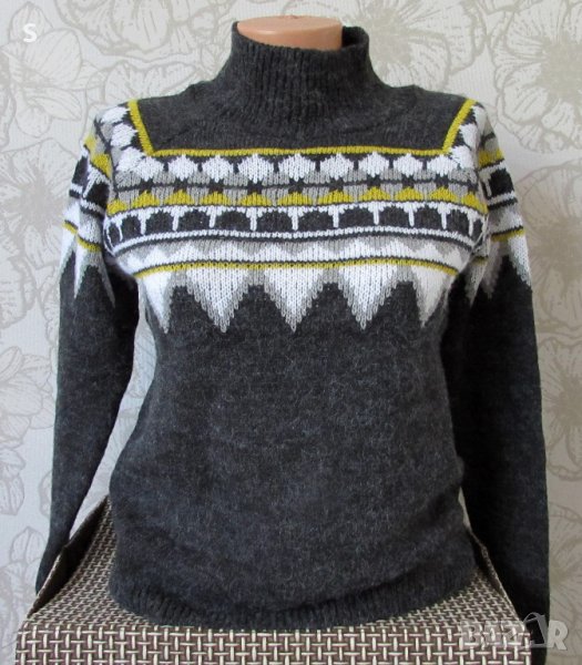 Пуловер, снимка 1