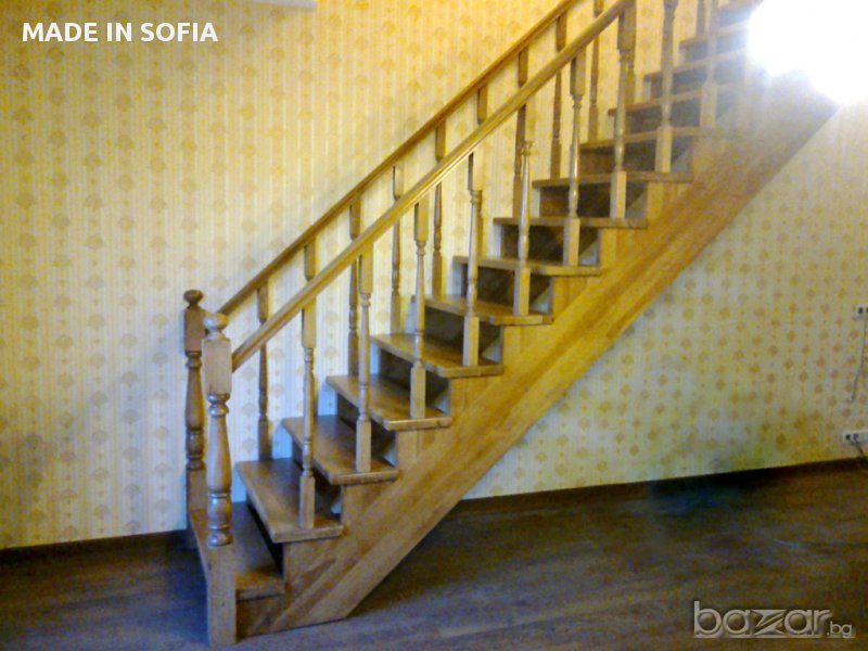 Дървени стълби по поръчка, снимка 1