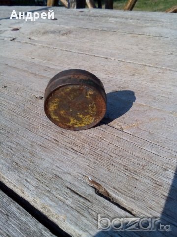 Стара метална кутия, снимка 4 - Антикварни и старинни предмети - 17137339