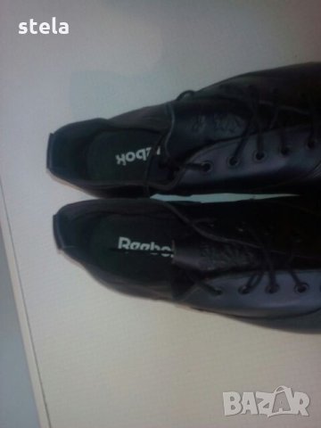 Рийбок кожен 36 номер, снимка 3 - Дамски ежедневни обувки - 22160083