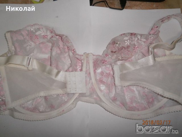 Огромен сутиен размер 90 J, снимка 3 - Бельо - 20759151