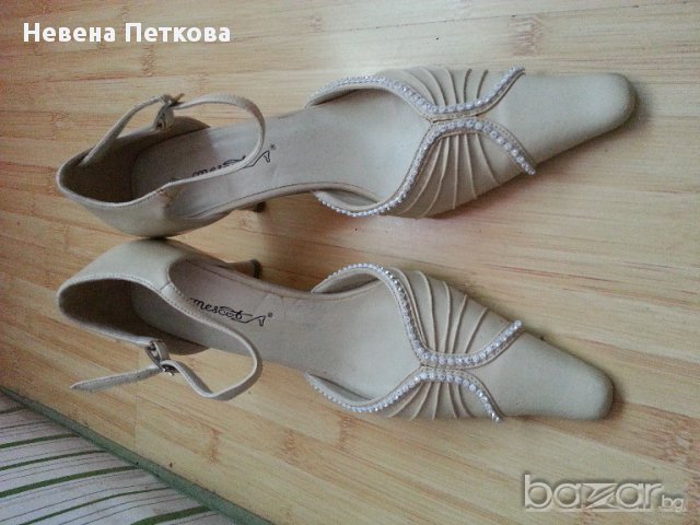 Обувки дамски официални с блестящи ивици малък размер, снимка 3 - Дамски обувки на ток - 13399117