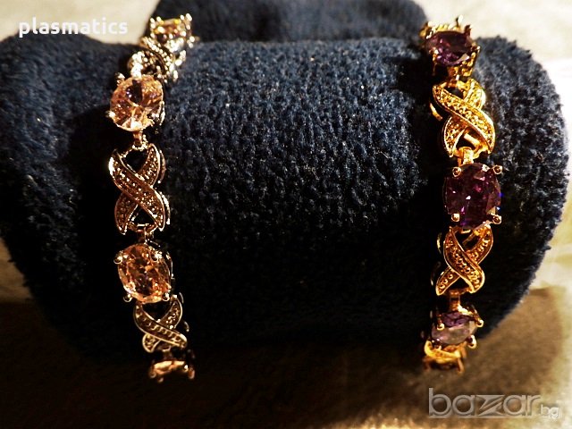 Гривни с полускъпоценни камъни