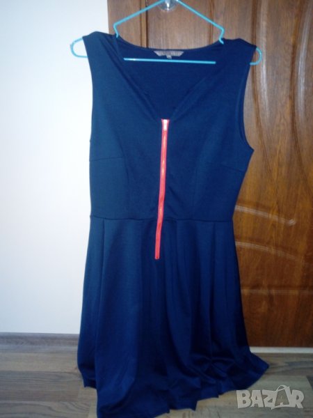 Дамска рокля размер М, снимка 1