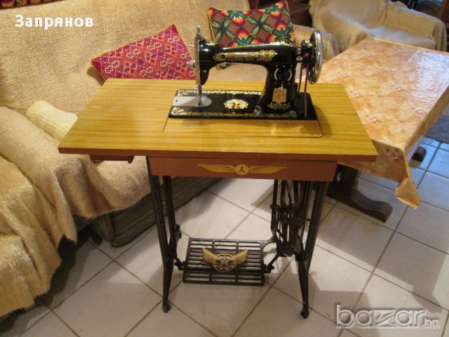 Крачна шевна машина , снимка 1