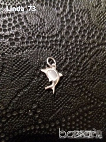 Среб.медальон-/делфин/-с котешко око-проба-925. Закупен от Италия.