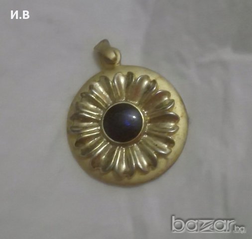 Медальон и пръстен с тъмно син камък, снимка 2 - Колиета, медальони, синджири - 17068096